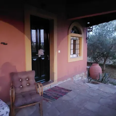 Angeliki And Myrto Villa Kanakádes